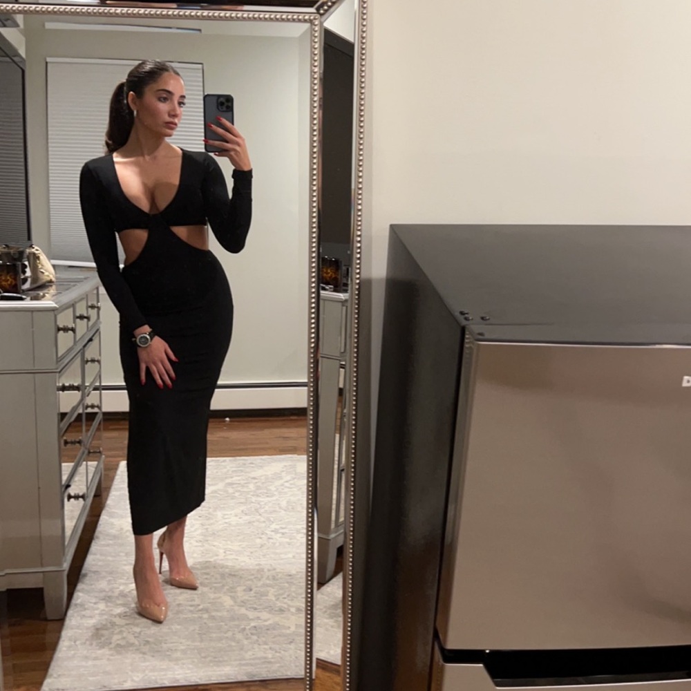 Dynamite Elegant Black dress